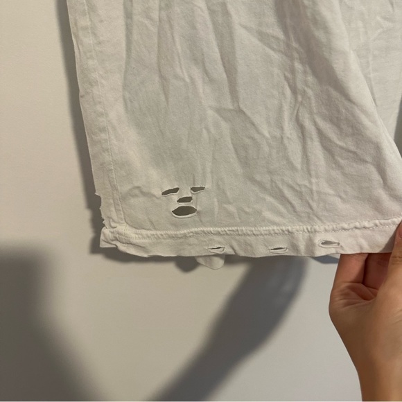 Lulusimonstudios X Jana Kramer “dare to begin” white distressed tee shirt - Picture 4 of 9